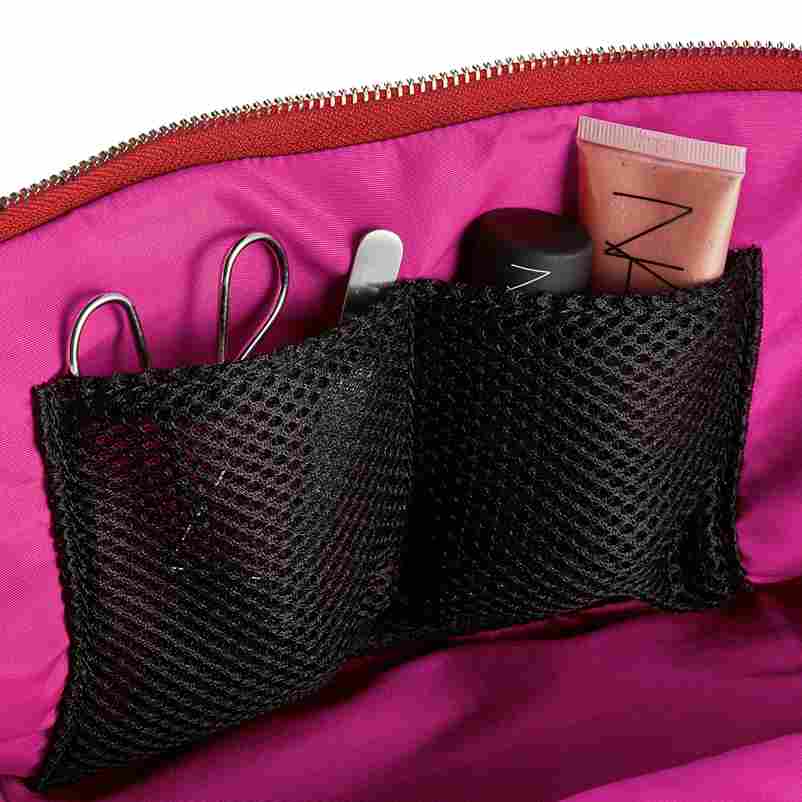KUSSHI Everyday Makeup - Candy Apple Red with Pink Interior