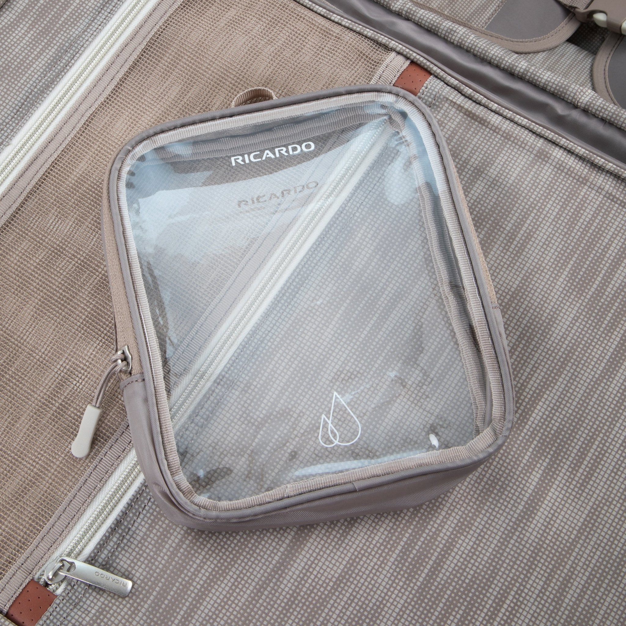 Ricardo Beverly Hills Montecito 3.0 Softside Carry On - Graphite