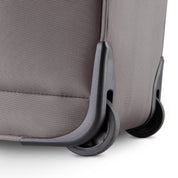 Ricardo Beverly Hills Montecito 3.0 Softside 16" USB - Graphite