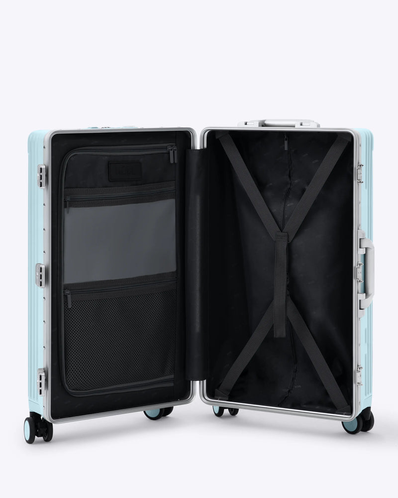 NOBL Travel Check In All-in One 28" - Powder Blue