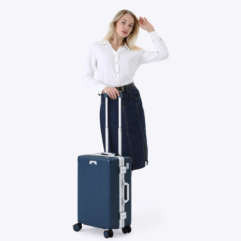 nobl_classic-carry-on-all-in-one_Navy-Blue_02_348c44d0-454d-4af7-8693-4808692fef65.jpg