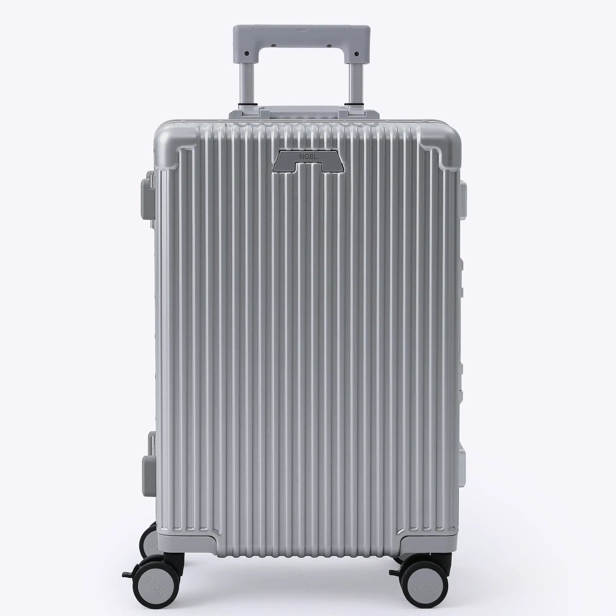 nobl_classic-carry-on-all-in-one_Silver_02_577faf35-ae96-4798-aca8-75a1eb0ce2df_1.webp
