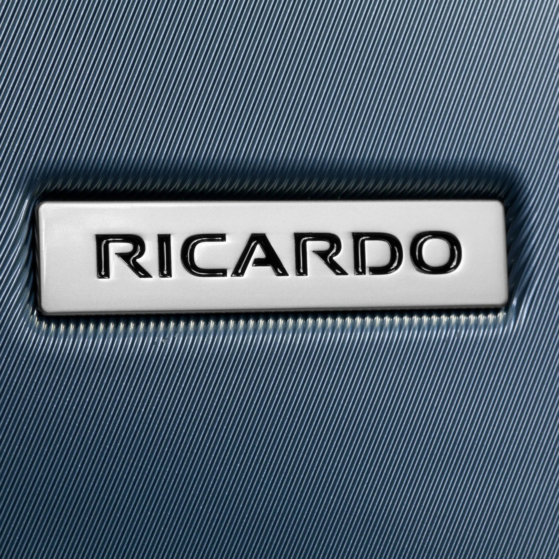 Ricardo Beverly Hills Oceano Hardside Large Check-In Expandable Spinner - Arctic Blue