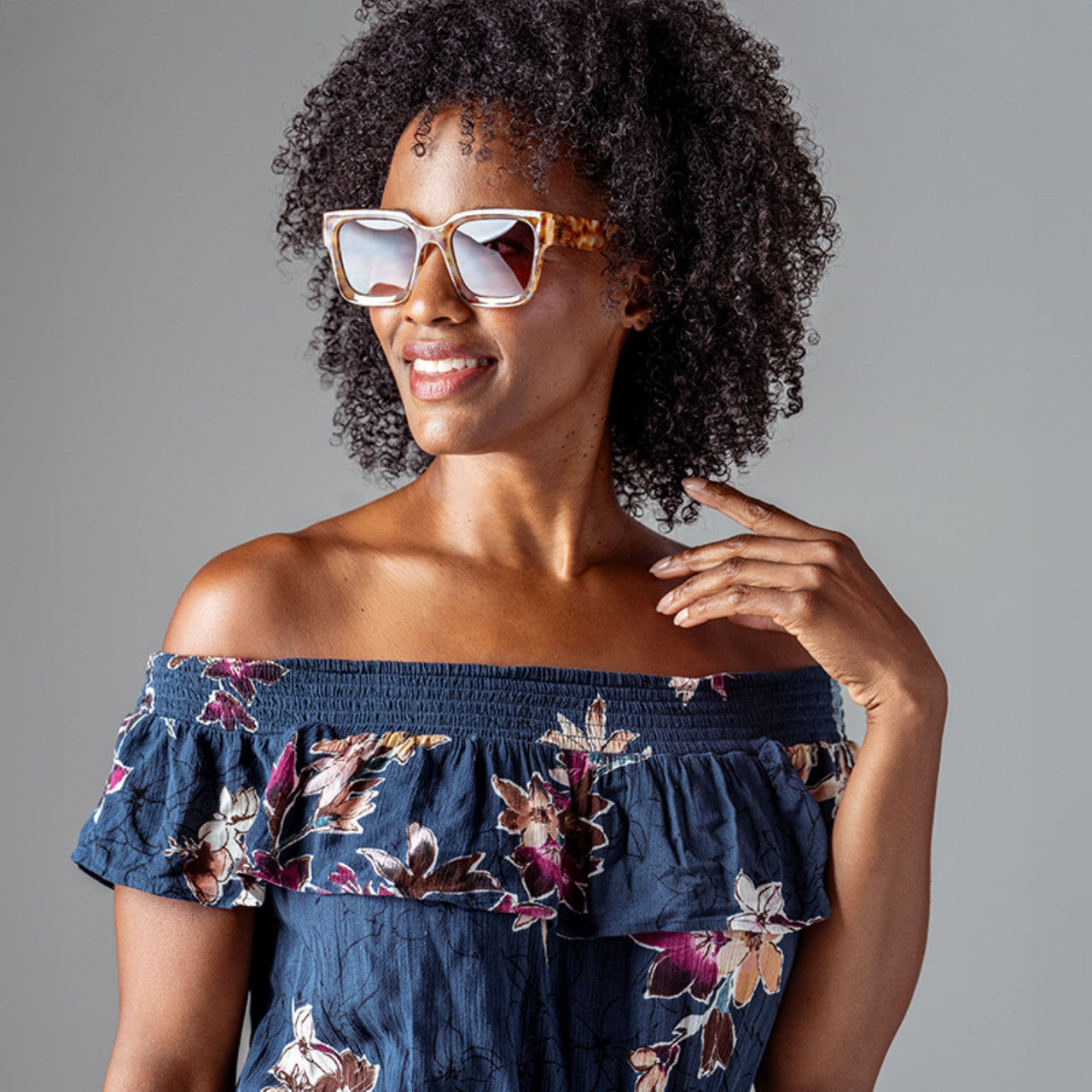 Optimum Optical Sunglasses - Tonal Lisa