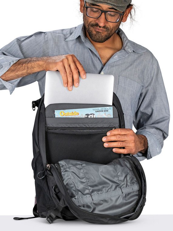 quasar_f19_detail1_black