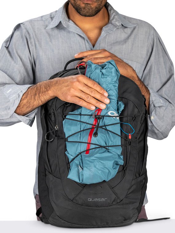 quasar_f19_detail2_black