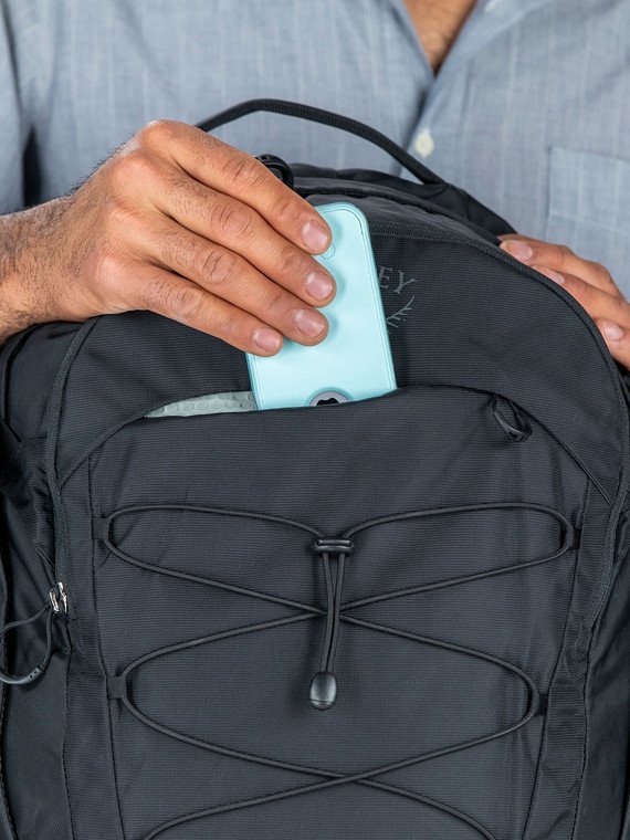 quasar_f19_detail3_black