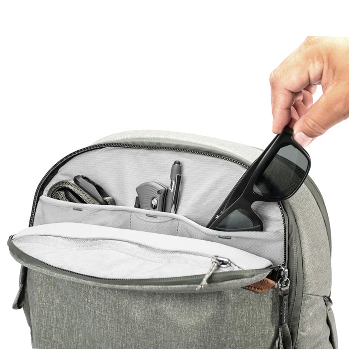 Peak Design Travel Backpack 30L -Sage