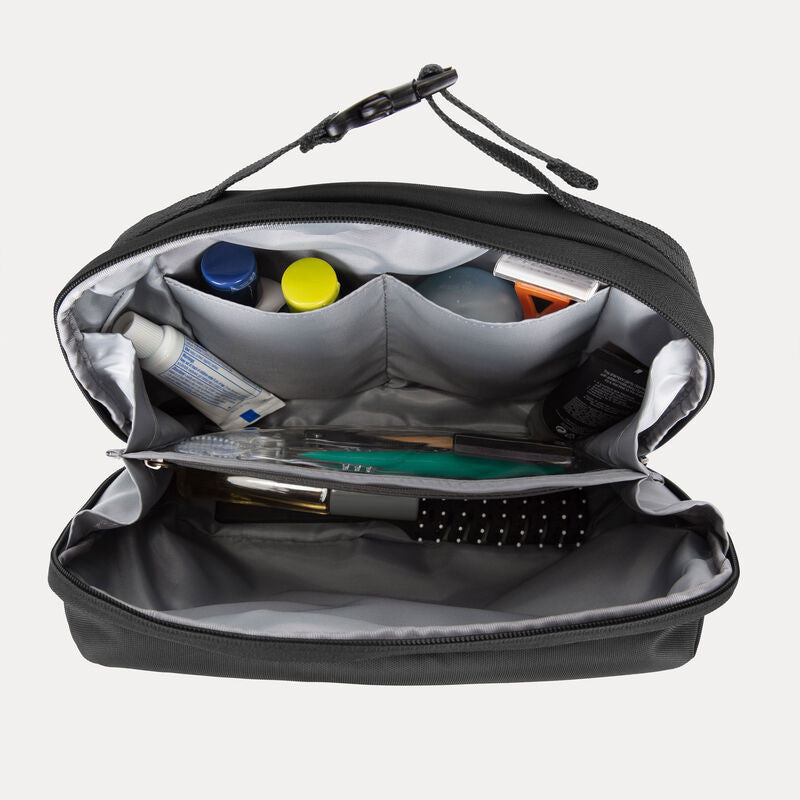 travelon-travel-toiletry-bag-toilettilaukku (1)
