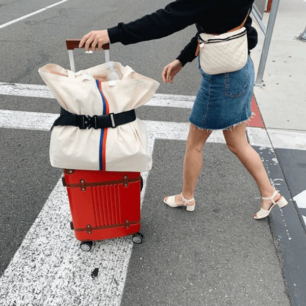woman-trolley-belt-luggage_750x.png